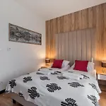 Apartments, Odkryj-bialke * Białka